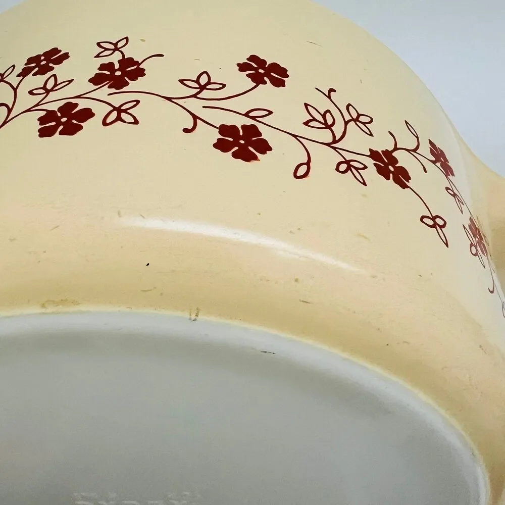 PYREX Cream Brown Trailing Flowers 475-B Casserole Dish 2.5 Qt